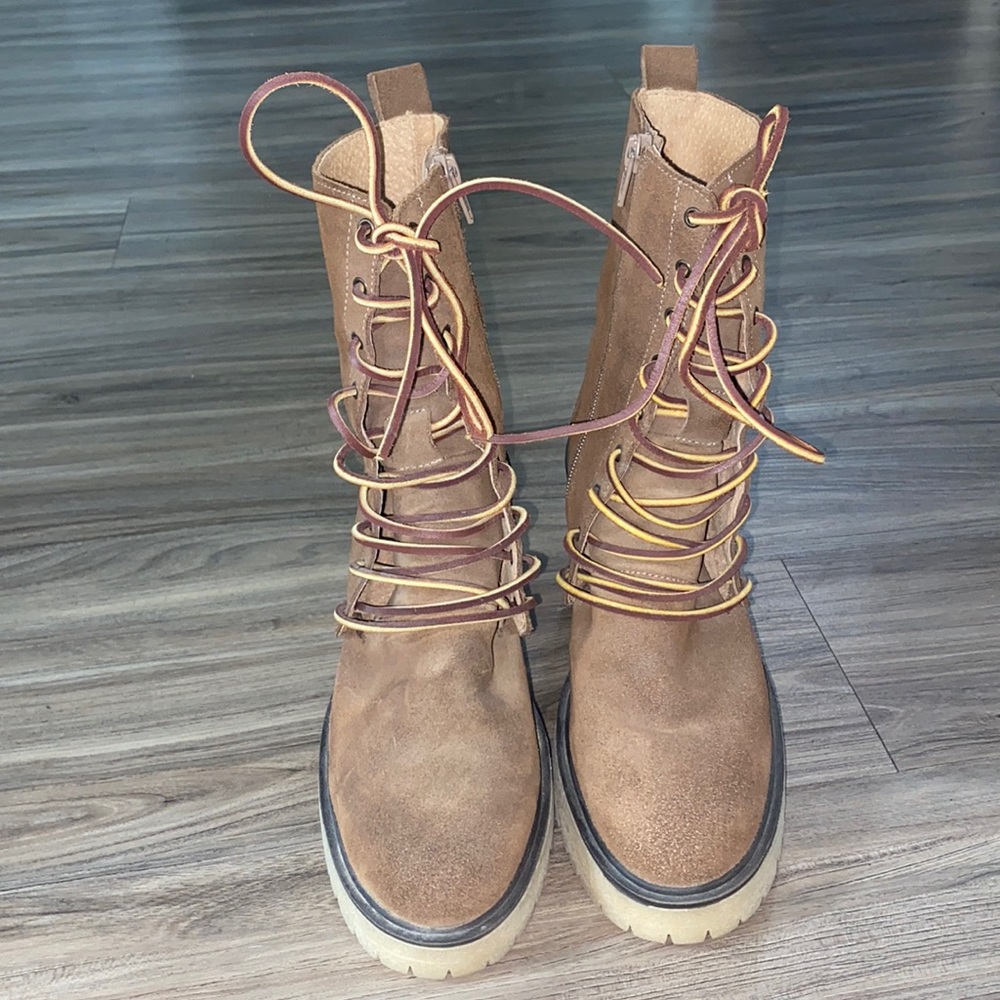 Free people brown suede platform boots with chunky rubber sole